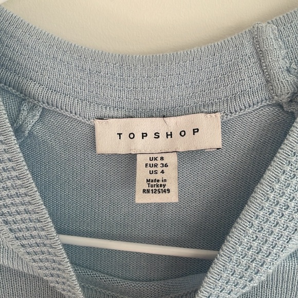 Gorgeous Topshop knit baby blue sweater, size 4, equivalent to XS - Picture 2 of 6
